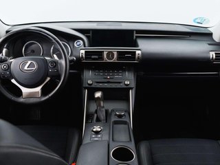 Lexus IS IS 300h Executive (EURO 6)