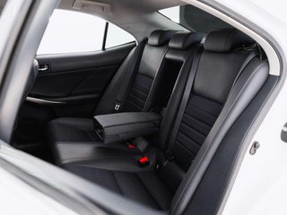 Lexus IS IS 300h Executive (EURO 6)