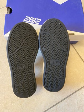 Sneaker bimbo n.29 2B12