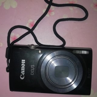 Cámara Canon IXUS 162 Negra + funda original