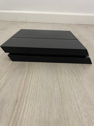 PS4 500GB + Mando DualShock 4