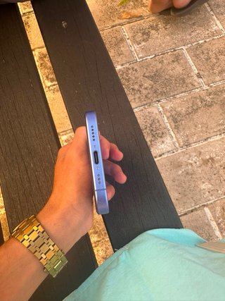 iPhone 16 Blu