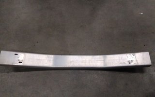 1876535 nissan refuerzo paragolpes tras leaf basis