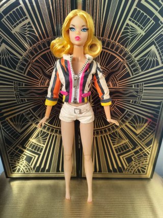 Dynamite girls Jett fashion Royalty Poppy parker