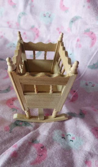 Mini Cuna madera para mini muñecas