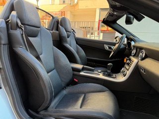 MERCEDES Clase SLK 200 BlueEFFICIENCY
