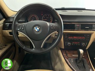 BMW Serie 3 320i Futura