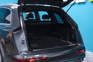 Audi Q7 S line 55 TFSIe 381CV quattro tip