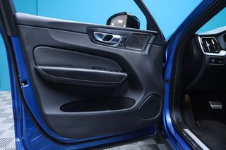 Volvo XC60 2.0 B5 D AWD R-Design Auto
