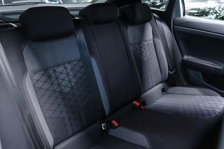Volkswagen Taigo R-Line 1.0 TSI 81kW (110CV)