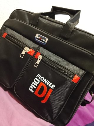 Maletín Pioneer DJ Negro