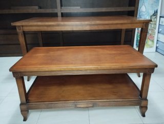 Mesita baja de salón de madera