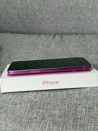 iPhone 16 Plus Rosa