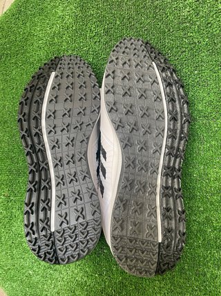 Zapatillas de Golf Adidas Blancas y Negras