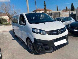 Alquiler furgoneta 9 plazas