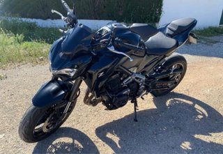 Kawasaki Z900 Negra Naked