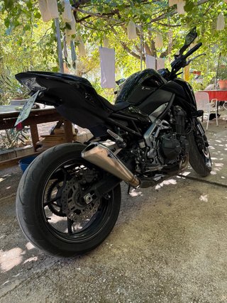 Kawasaki Z900 Negra Naked