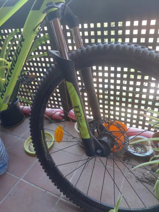 Bicicleta Rockrider seminueva