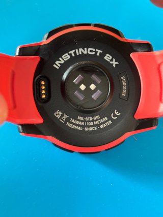 Reloj Garmin Instinct 2X Solar Rojo