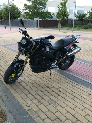 BMW F800R Negra