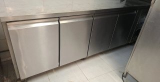 Mesa nevera acero inoxidable