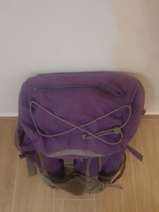 OPORTUNIDAD!! Mochila de montaña 50L