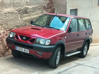 Nissan Terrano II 2003