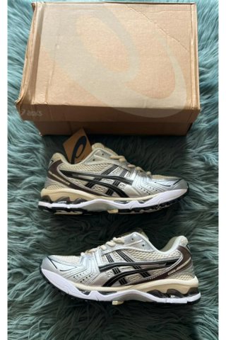 Asics Gel Kayano 14 Plata Marrón