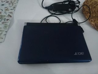 Portatile Acer Aspire One blu