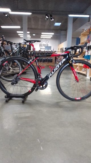 Bicicleta Carretera Kuota Roja