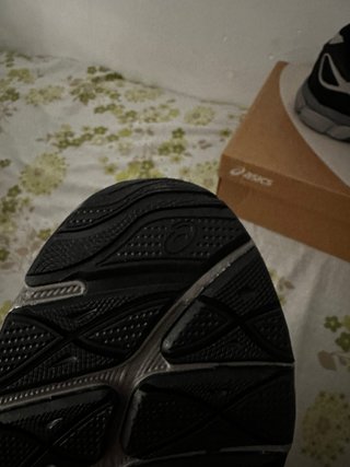 Asics Gel NYC negras y grises