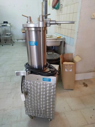 Embutidora industrial RAMON