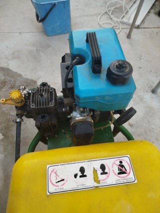 Carretilla fumigar Fitosa 100L motor