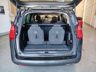 Peugeot 5008 2015