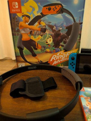 Nintendo Switch + Ring Fit Adventure y juegos