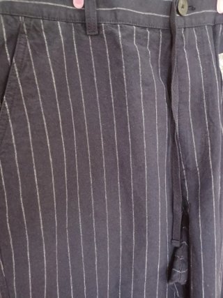Pantalón Uniqlo Raya Diplomática Talla XL