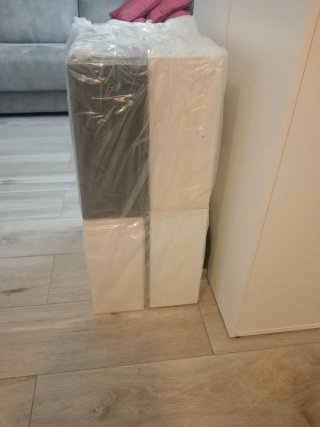 4 Zapateros Trones Ikea. 28€ los cuatro.
