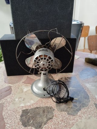 Ventilador Vintage Metal.