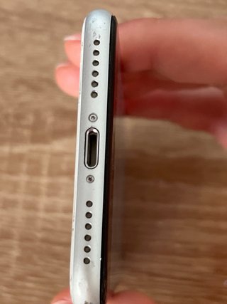 iPhone SE 2da Generación 64GB