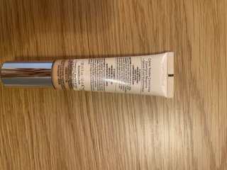 IT Cosmetics CC+ Nude Glow SPF 40. Light medium