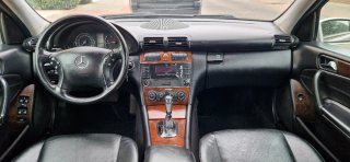 Mercedes-Benz Clase C 2006