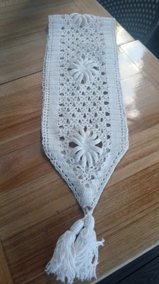 Caminho de Mesa Crochê Branco - 145cm