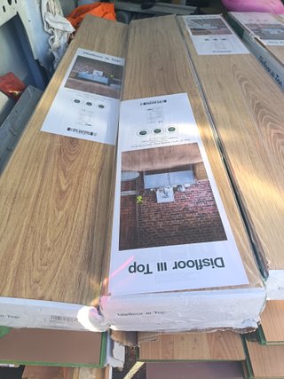 Suelo laminado AC5 Roble Auténtico Natural