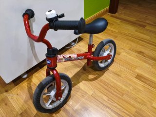 Bici sin pedales Chicco Roja