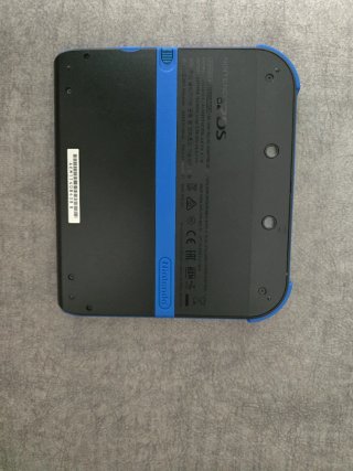 Nintendo 2DS Nera