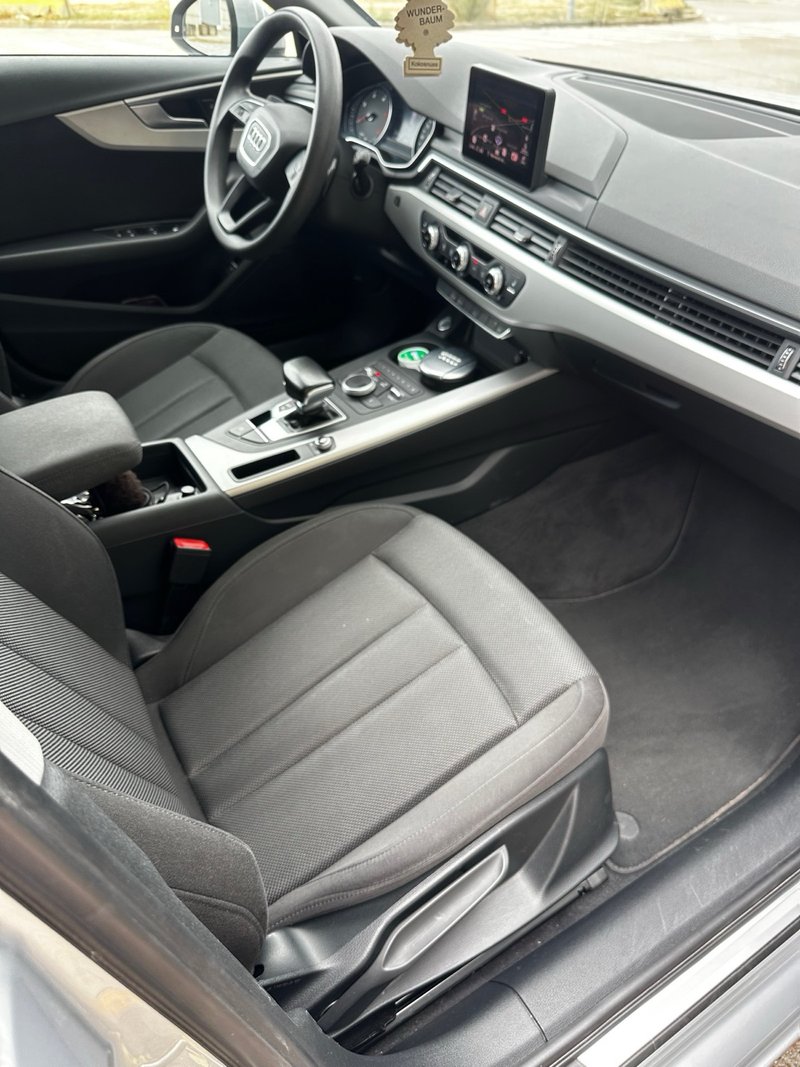 Audi A4 2019, foto 10