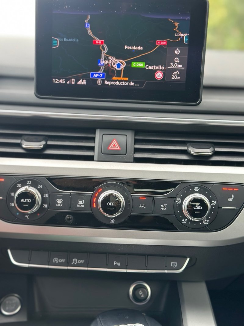 Audi A4 2019, foto 6