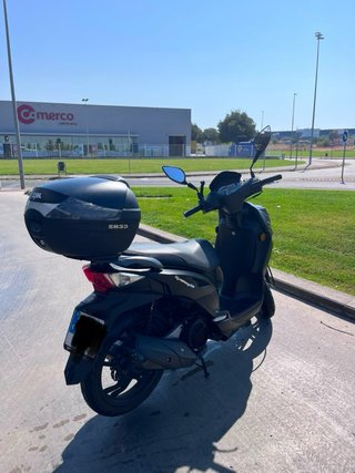 Moto SYM SR 125cc 2021 Negra