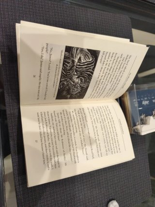 Oxford Bookworms Library: Stage 1: The Witches ...