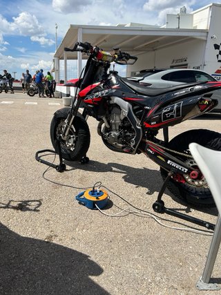 Honda CRF 450R Supermotard